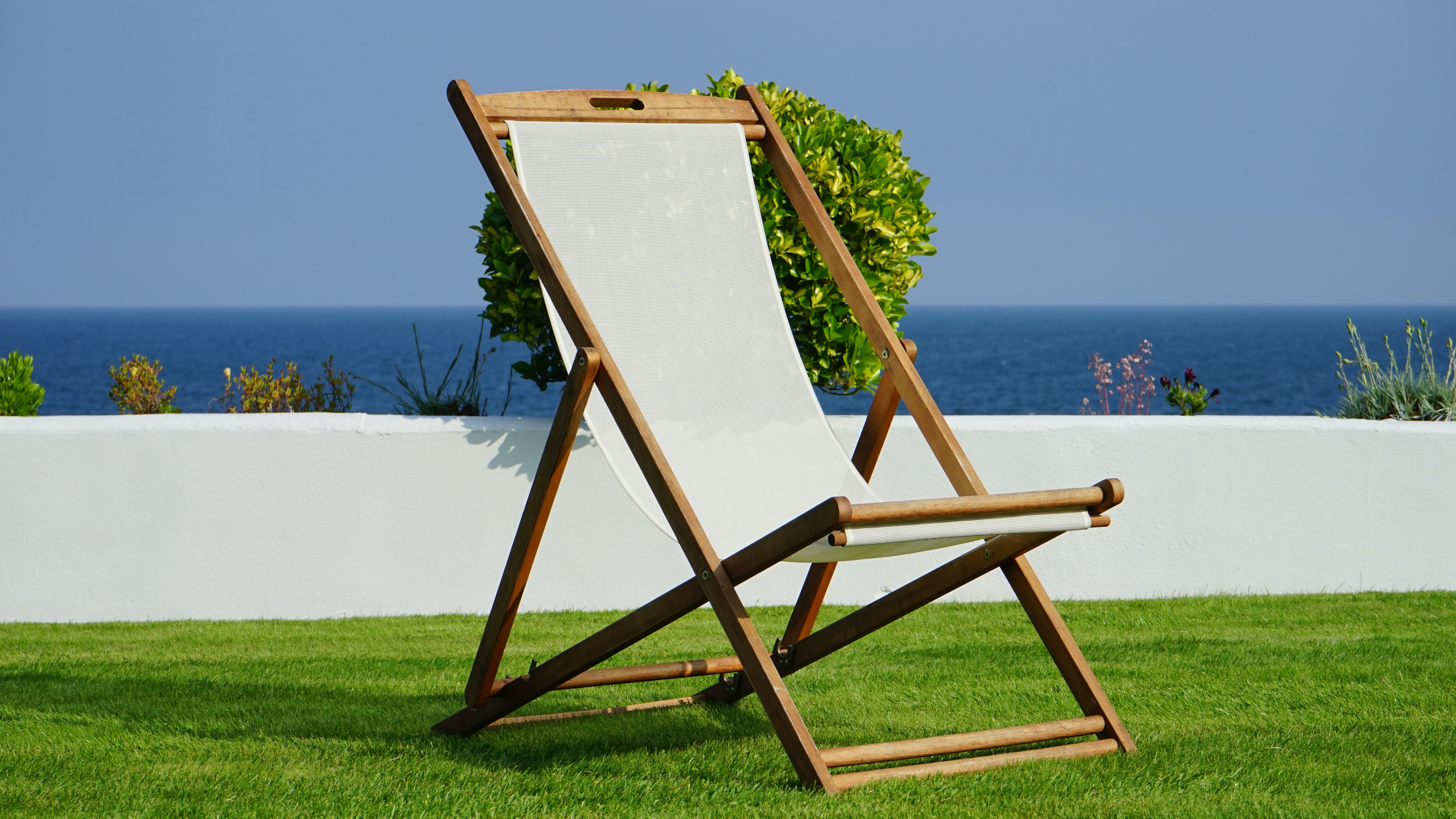 ARTIFICIAL GRASS